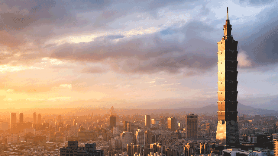 台股2025再創高峰，企業獲利支撐股市多頭趨勢